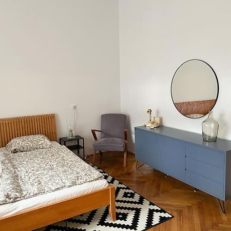 Authentic Buda Home Budapest Exteriör bild
